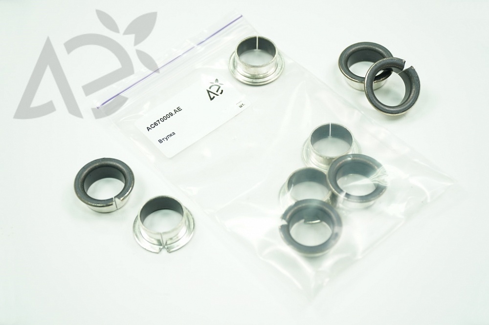 Втулка AC670009 (скольжения с фланцем)(сеялка Monopill Kverneland) (АЕ)